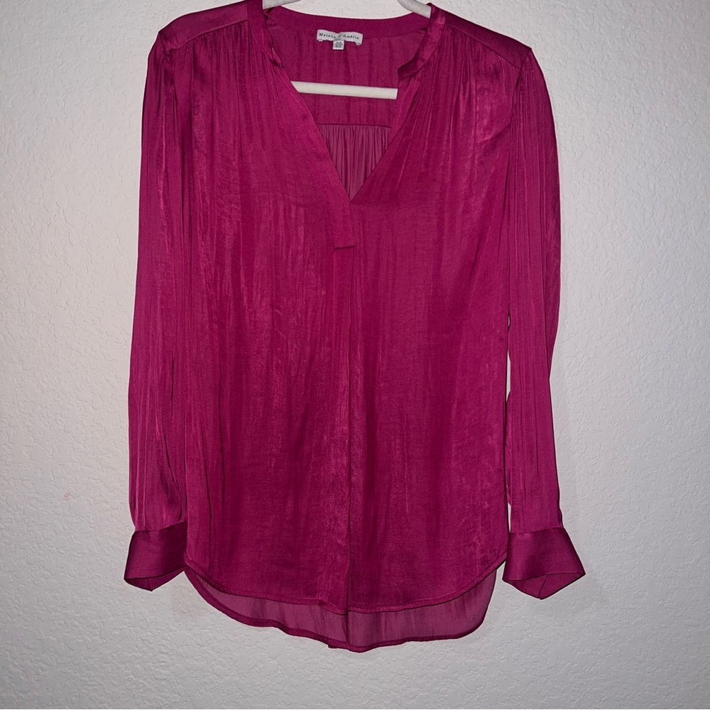 Maison d’Amelie Fuchsia long sleeve Blouse